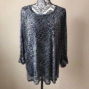 Roz & Ali DRESSBARN Button Cuff Animal Print Top Blouse - Black and Gray